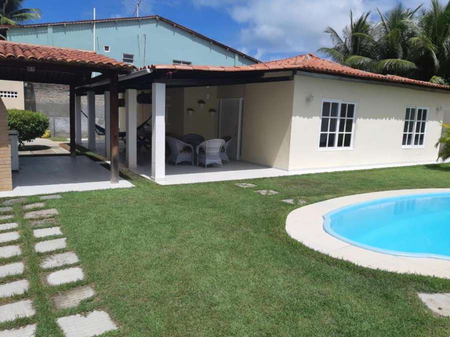 CASA DE PRAIA EM MACEIÓ A 100 METROS DA PRAIA