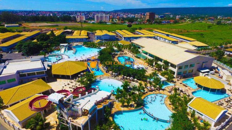 Hotel Lacqua di Roma com Parque Aquático Flat com Cozinha e Cama na Sala CH Caldas Novas Hospedagem