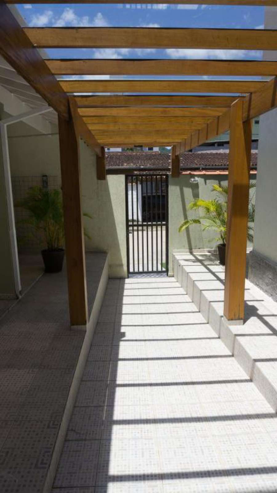 Apto térreo em Ubatuba - Itaguá (Pet Friendly)