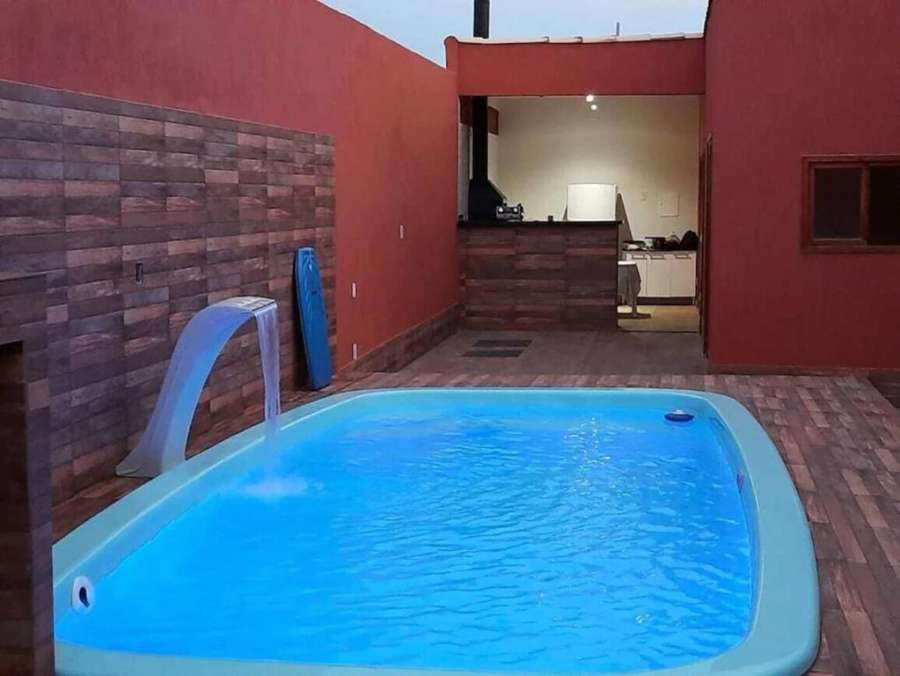 Casa piscina aconchegante