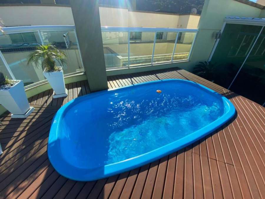 A323 - COBERTURA DUPLEX COM PISCINA - ED. SANTIAGO