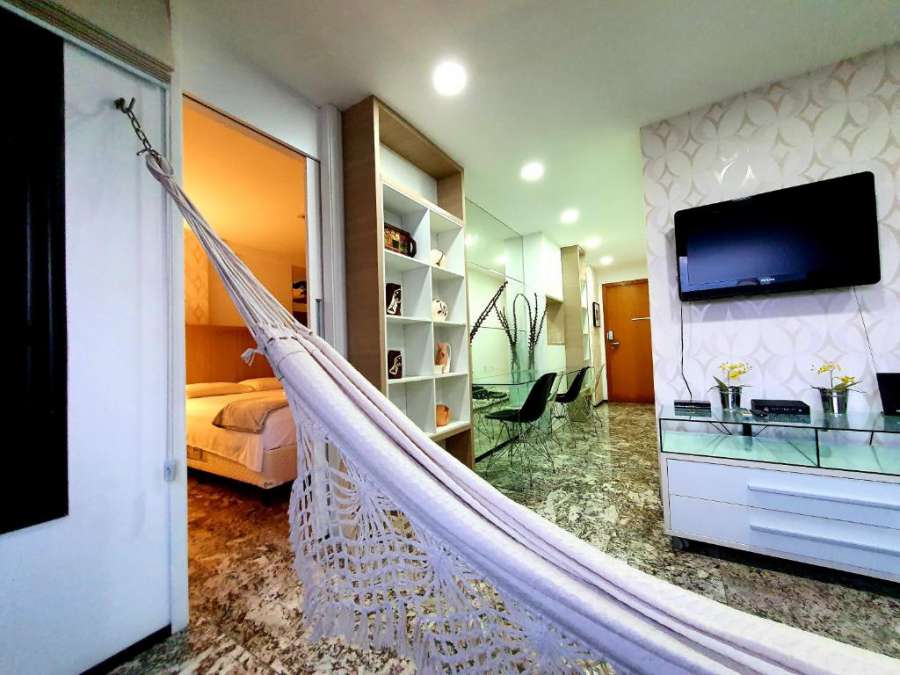 Apartamento Inteiro - 2 Suítes - Ponta Negra - Vista para o Mar