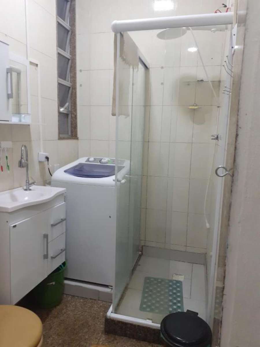 Apt 1 quadra praia copacabana