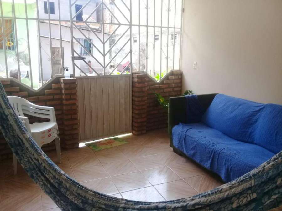 Casa bem localizada