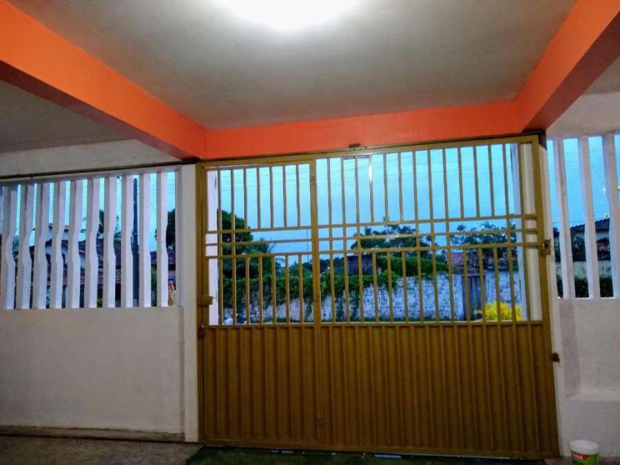 Ed Iracema SALINAS