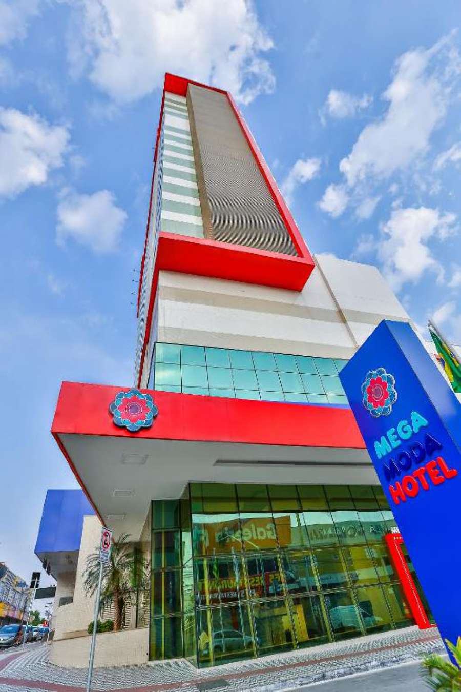 Mega Moda Hotel