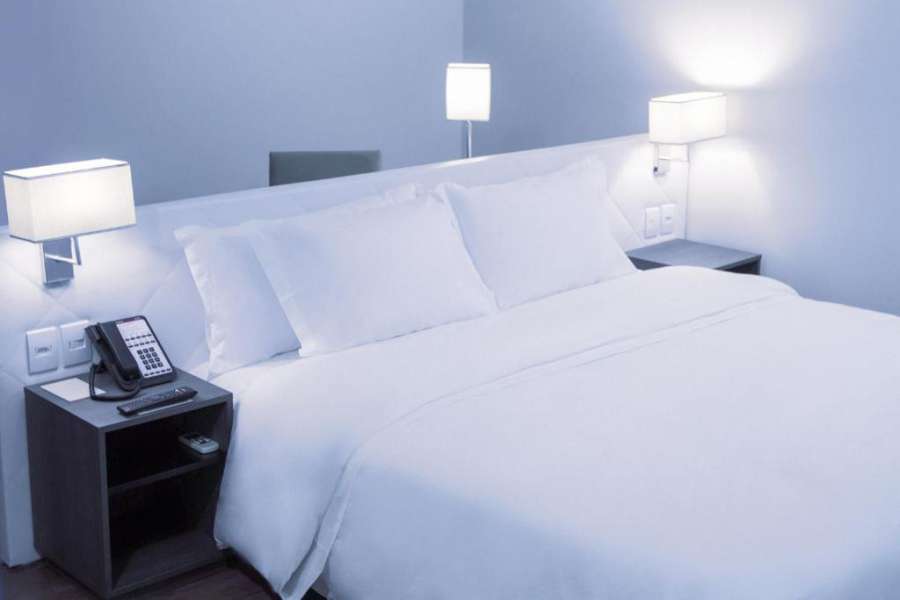 Fratele Business Hotel