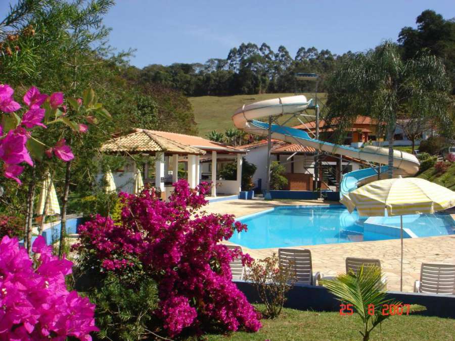 Aizen Hotel