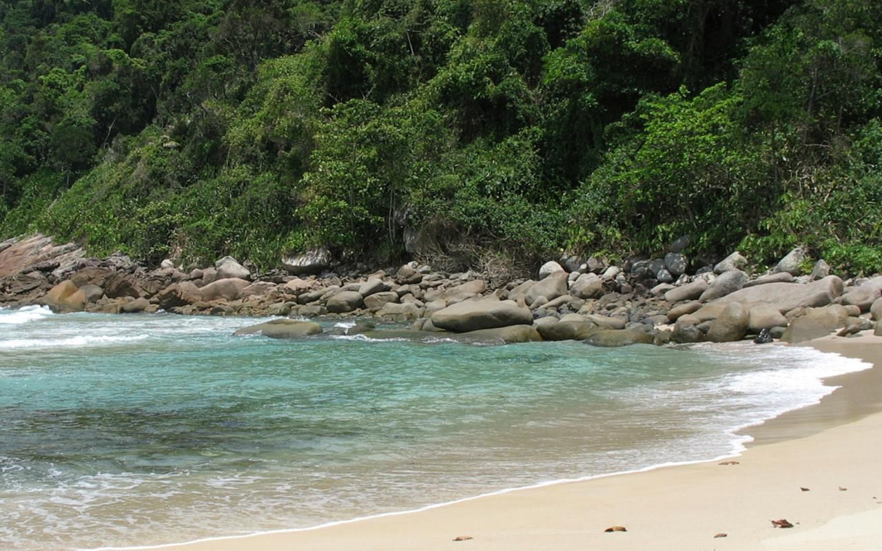 Praia de Araçatiba