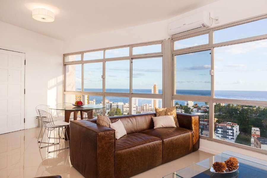 Foto do Luxury Surround Sea View Apartment