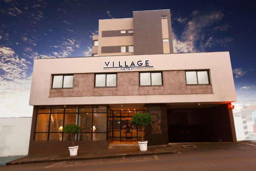 Foto do Village Hotel