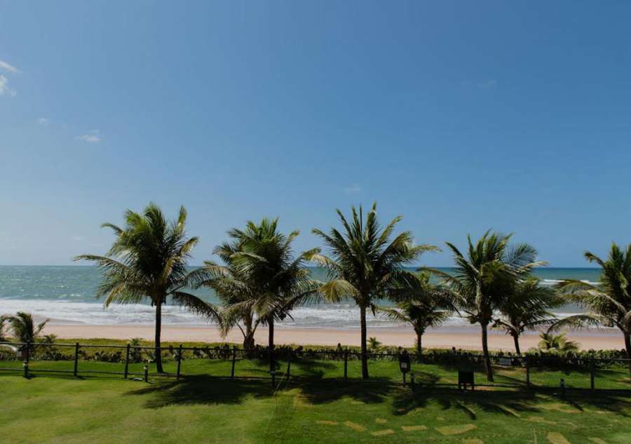 Foto do Flat Guarajuba Beira da Praia pé na areia