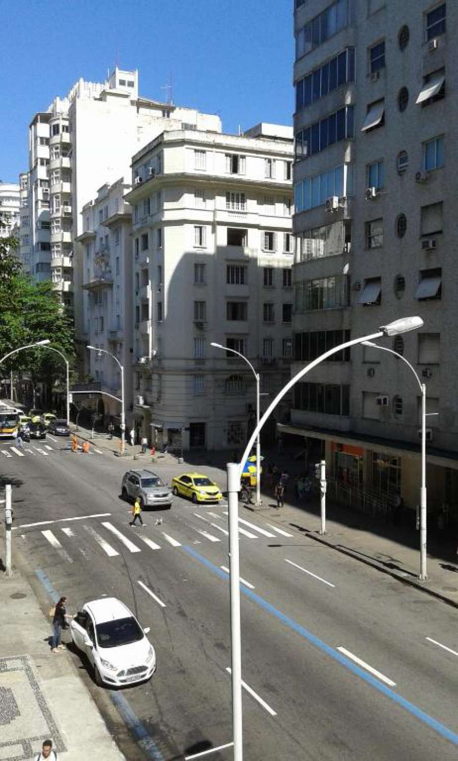 Foto do Copacabana uma quadra da praia