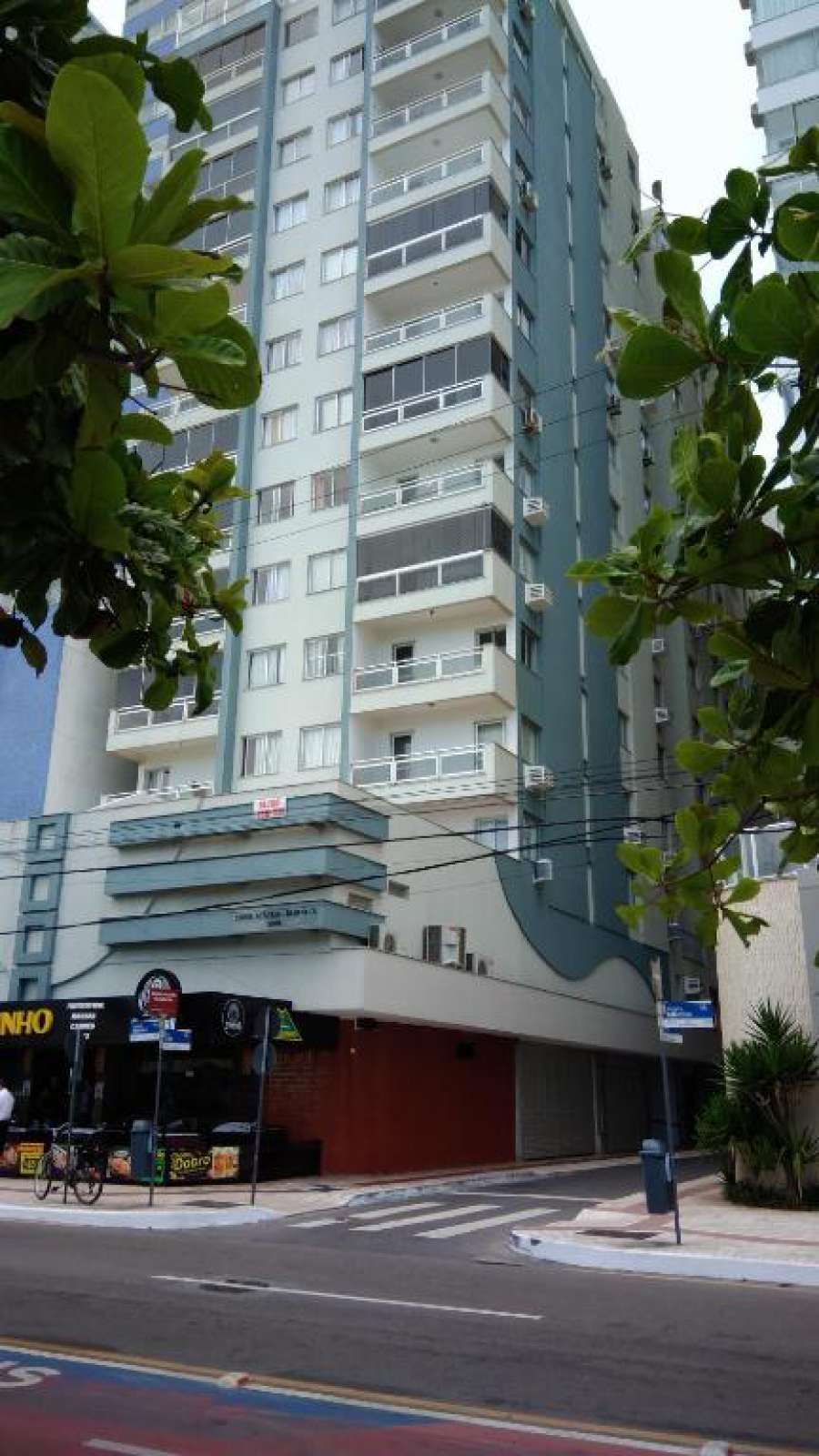 Apto Bem Localizado Foto do Apto Bem Localizado