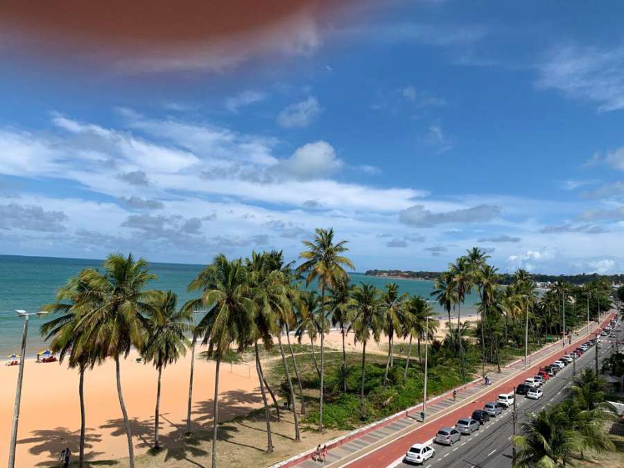 Foto do Luxo e conforto a beira mar