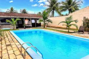 Chalé 350 metros da praia com piscina exclusiva e wi fi Foto do Chalé 350 metros da praia com piscina exclusiva e wi fi