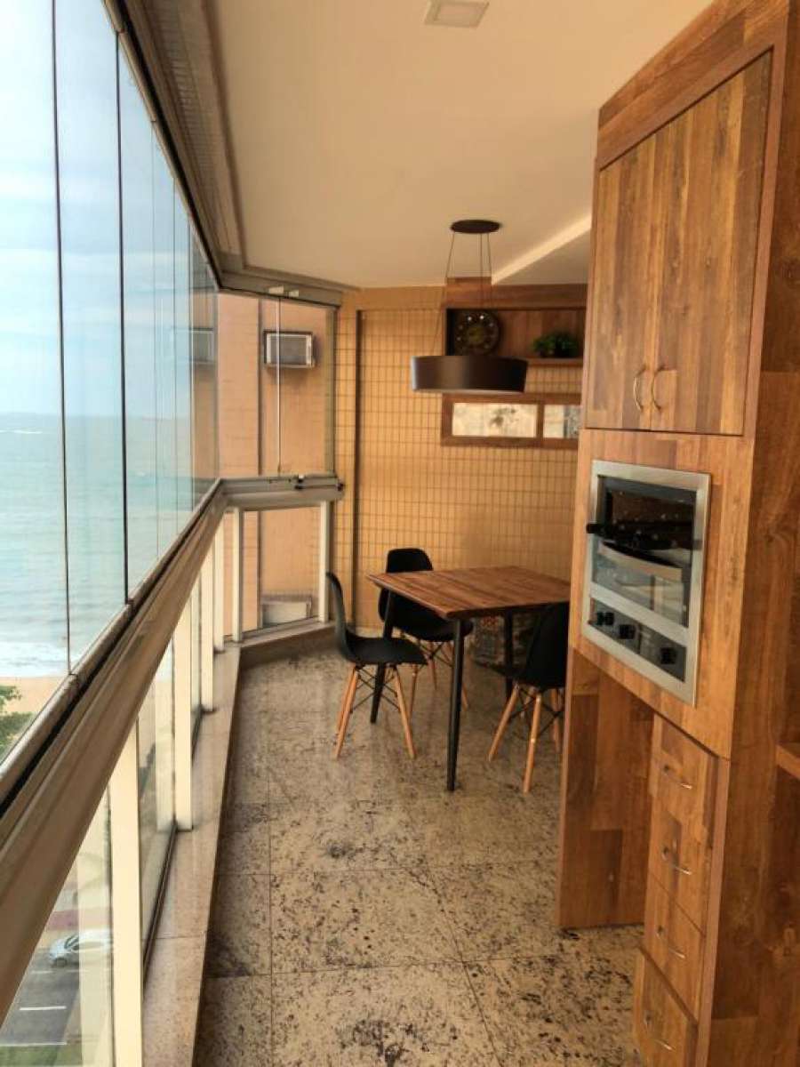 Foto do Apartamento IMPECAVÉL - Prédio em frente ao mar