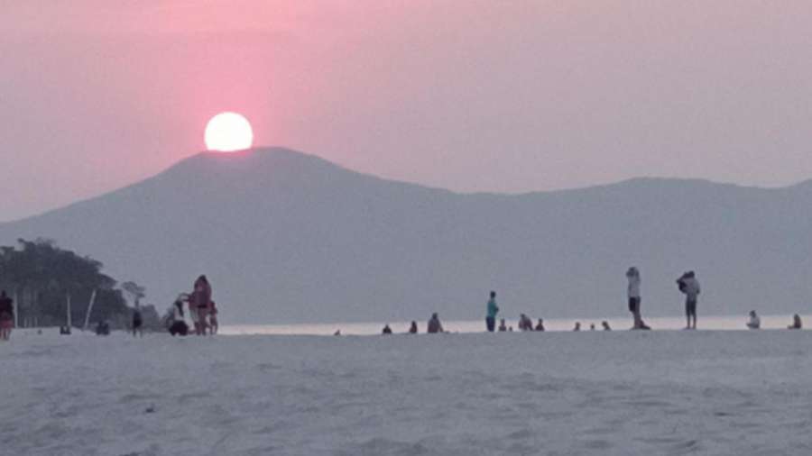 Foto do Apto para casal Vista para o mar 50 metros da praia Central de Canasvieiras Proximo do centro comercial