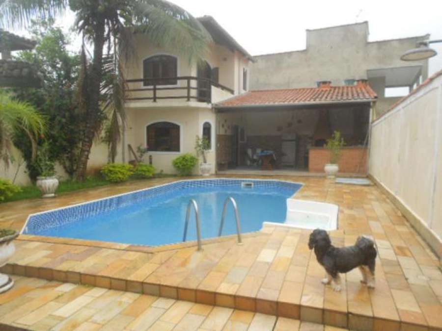 Foto do casa martim de sá piscina 4 dor.