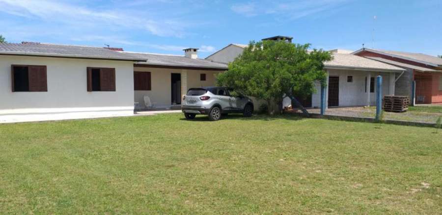 Foto do Casa Grande com amplo terreno em Imbé