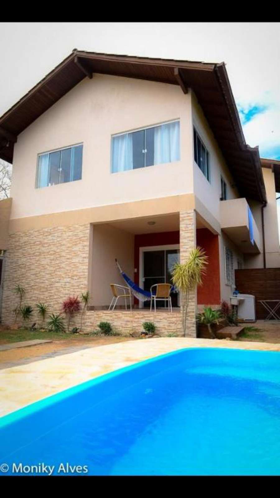 Foto do casa em residencial com piscina