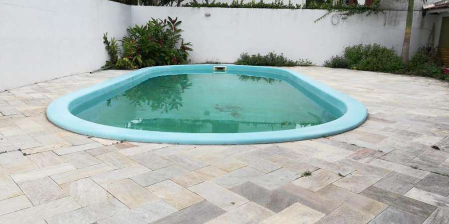 Foto do Casa grande com piscina e churrasqueira