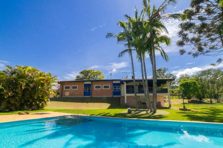 Foto do Chácara com churrasqueira e piscina em Cotia